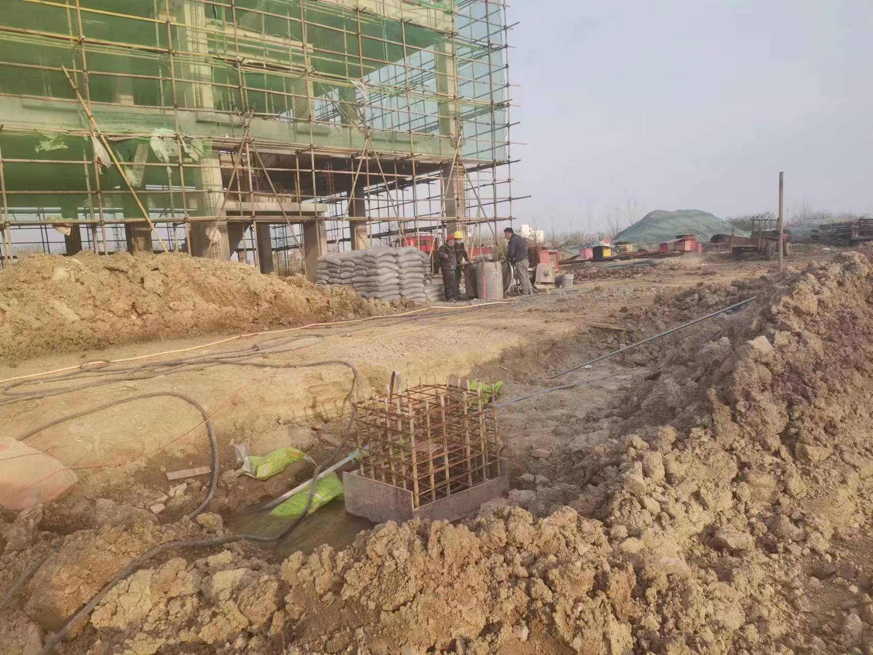 崇阳当桥梁出现裂缝的时候应该及时加固修补